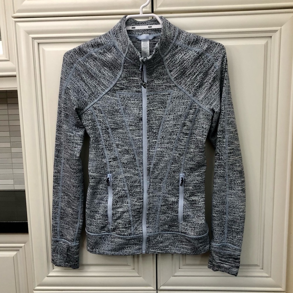 Ivivva by Lululemon girl’s zip jacket 🍋